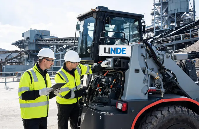 Service Programs Built Around Site Reality industrial scene